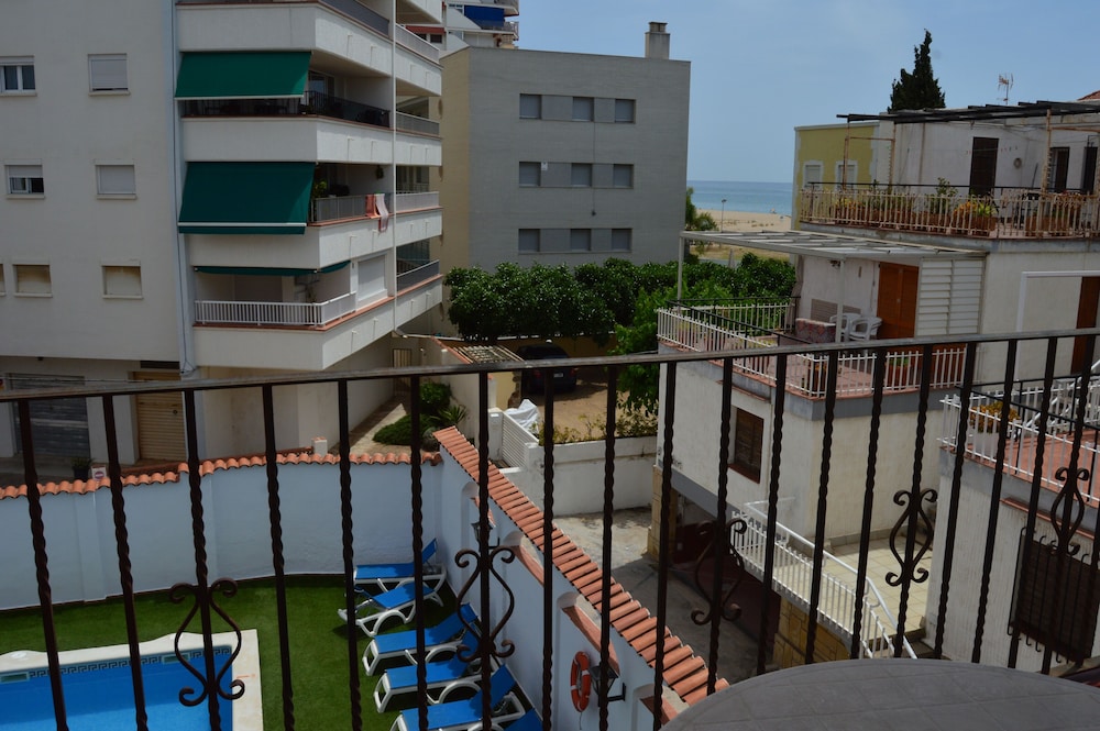 

Roma - Cunit - Hotel Comarruga Platja