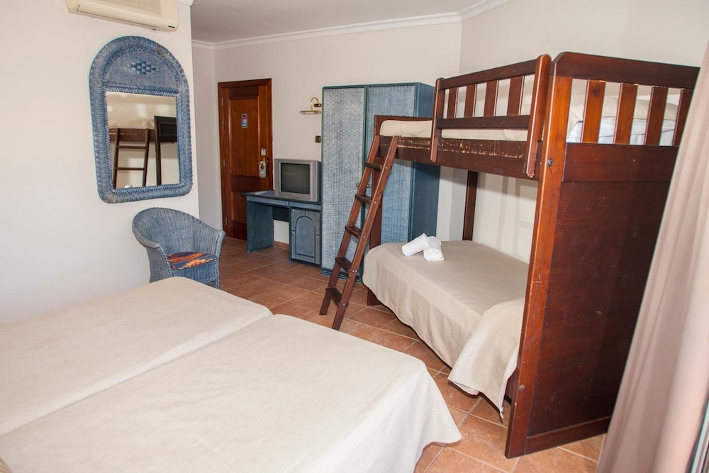 

Roma - Cunit - Hotel Comarruga Platja