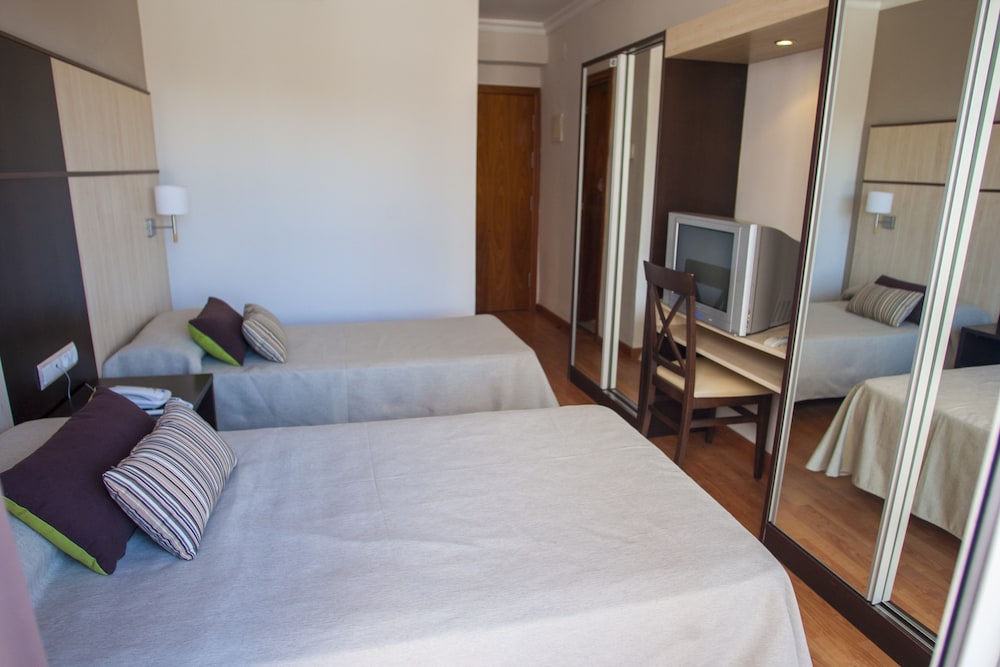 

Roma - Cunit - Hotel Comarruga Platja