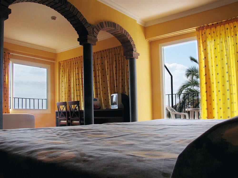 

Torino - Cunit - Hotel Comarruga Platja