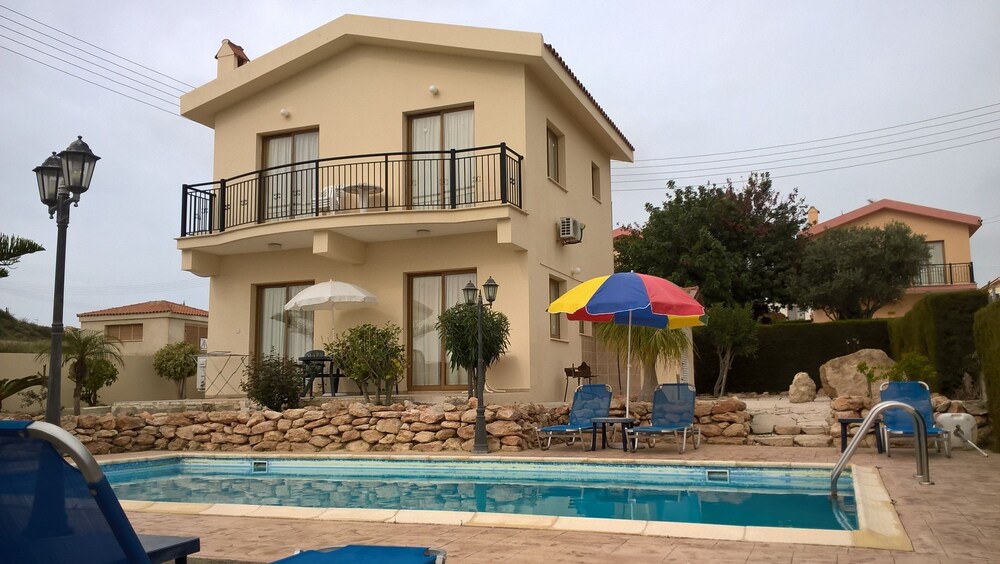 

Venezia - Pissouri - Kapsalia Holiday Villas
