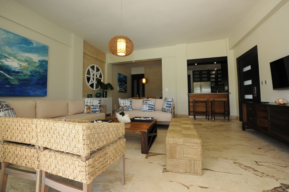 

Verona - Puerto Plata - Blue JackTar Condos