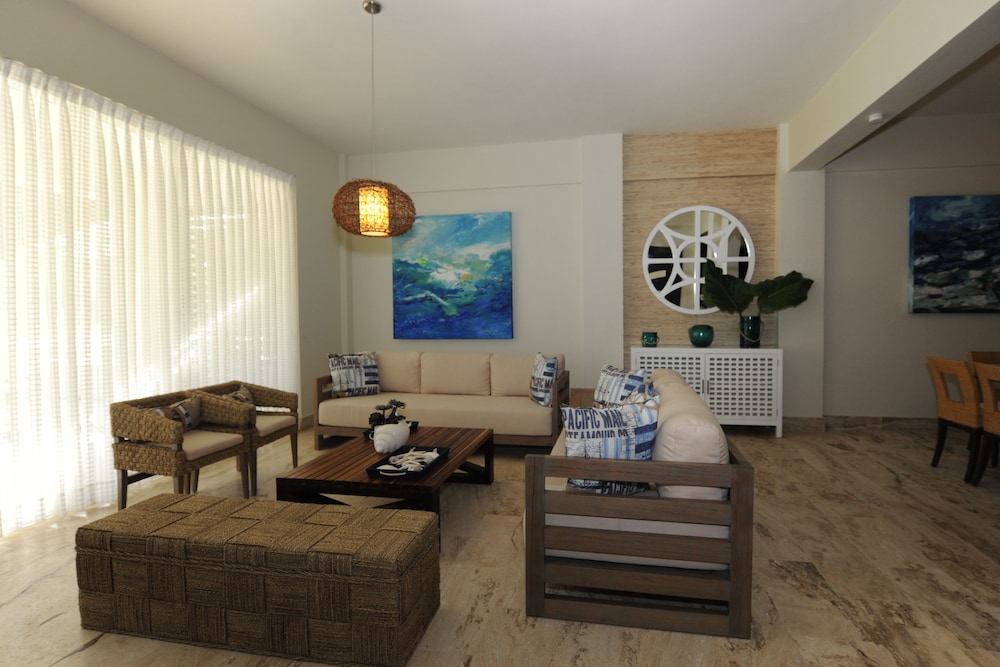 

Napoli - Puerto Plata - Blue JackTar Condos