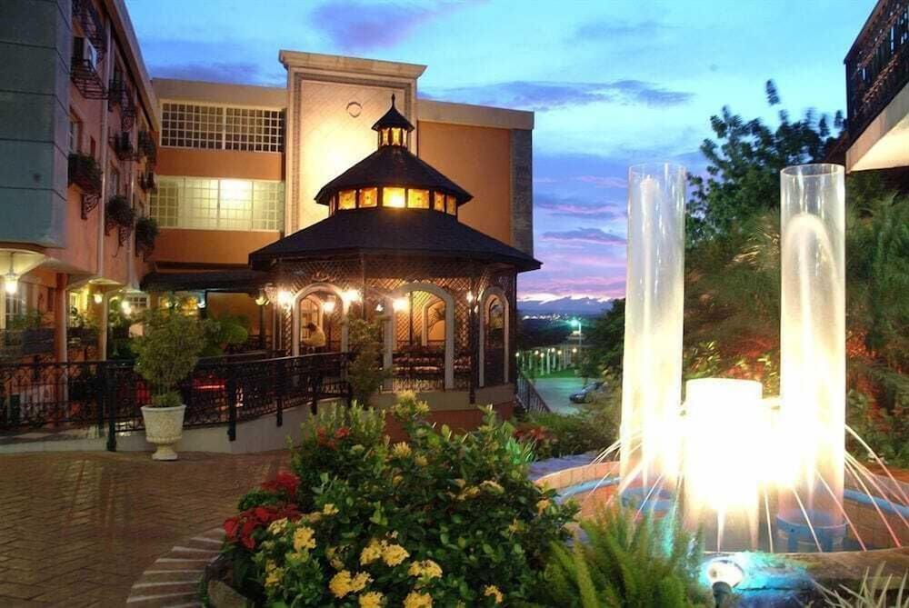 

Milano - Santiago de los Caballeros - Platino Hotel & Casino