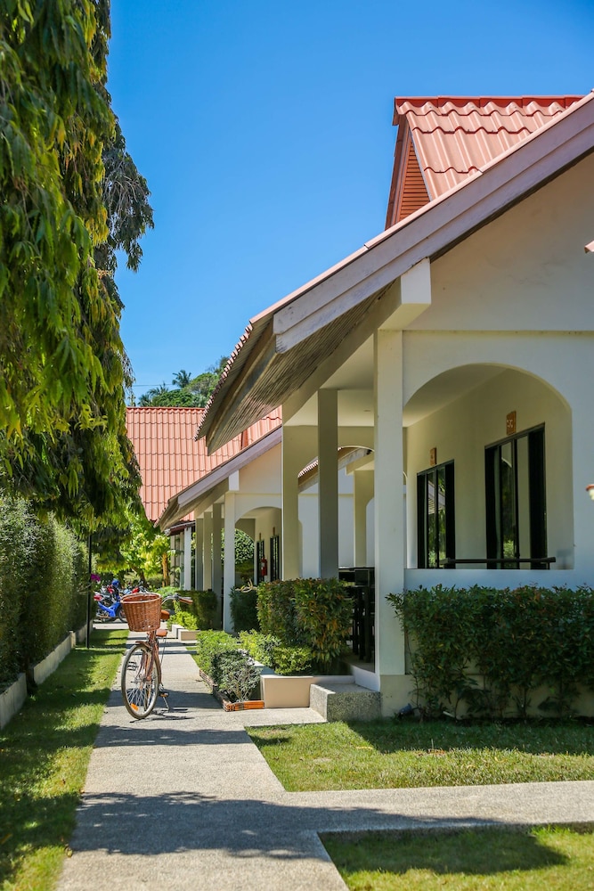 

Venezia - Rawai - Naiharn Beach Resort