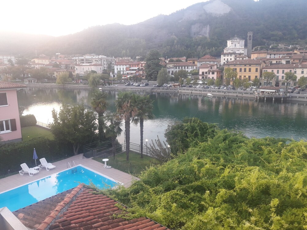 

Roma - Sarnico - Hotel Stazione sul lago di Iseo