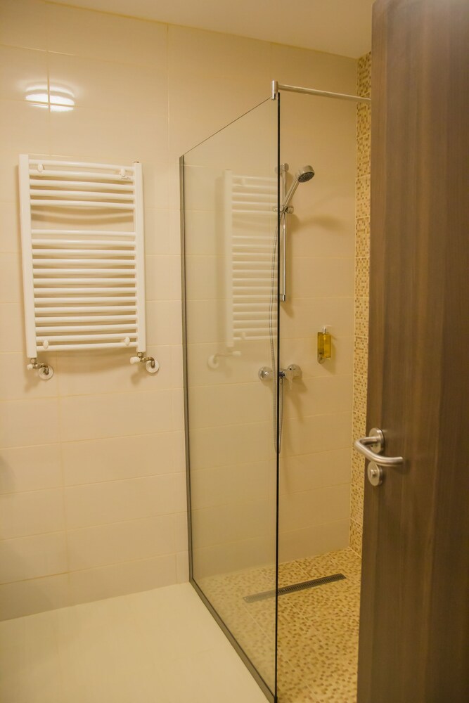 

Trieste - Petreştii de Jos - Salis Hotel & Medical Spa