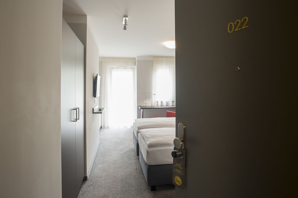 

Napoli - Germering - The Stay.residence
