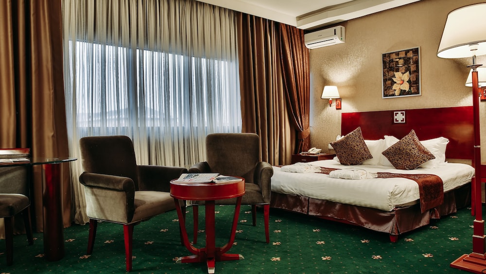 

Milano - Nur-Sultan (Astana) - Goldman Empire