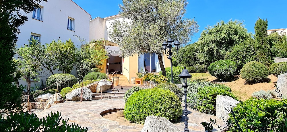 

Roma - L'île Rousse - Hotel Cala di l'Oru