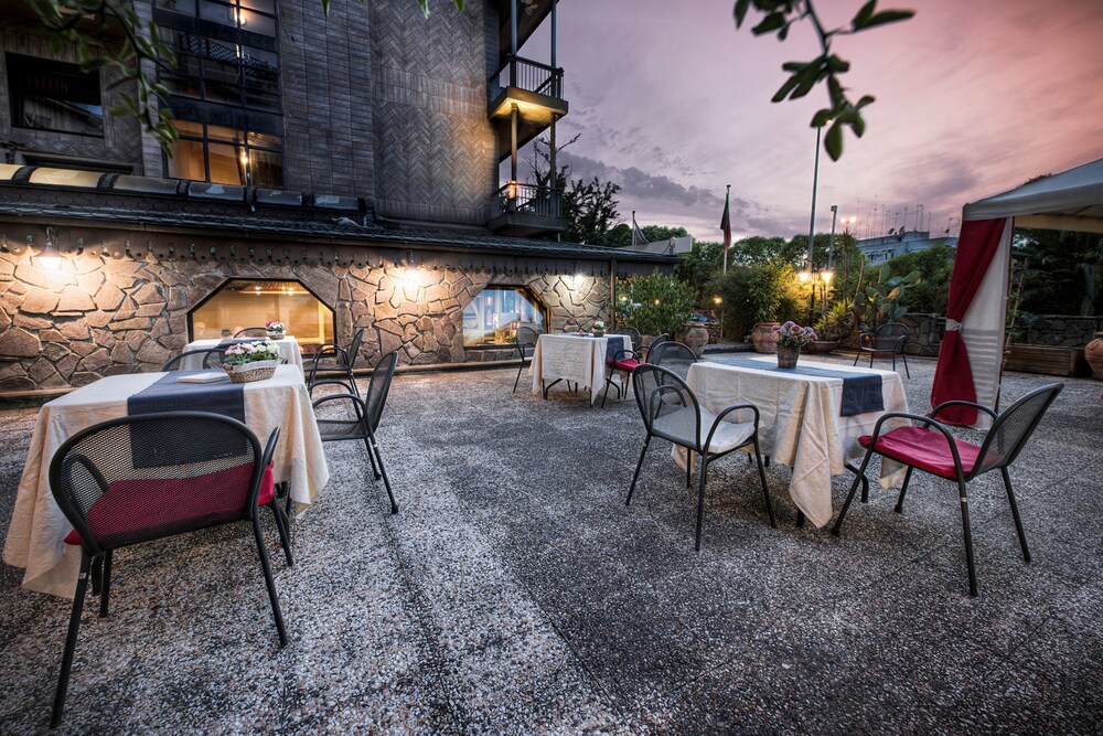 

Brindisi - Roma - Colony Hotel