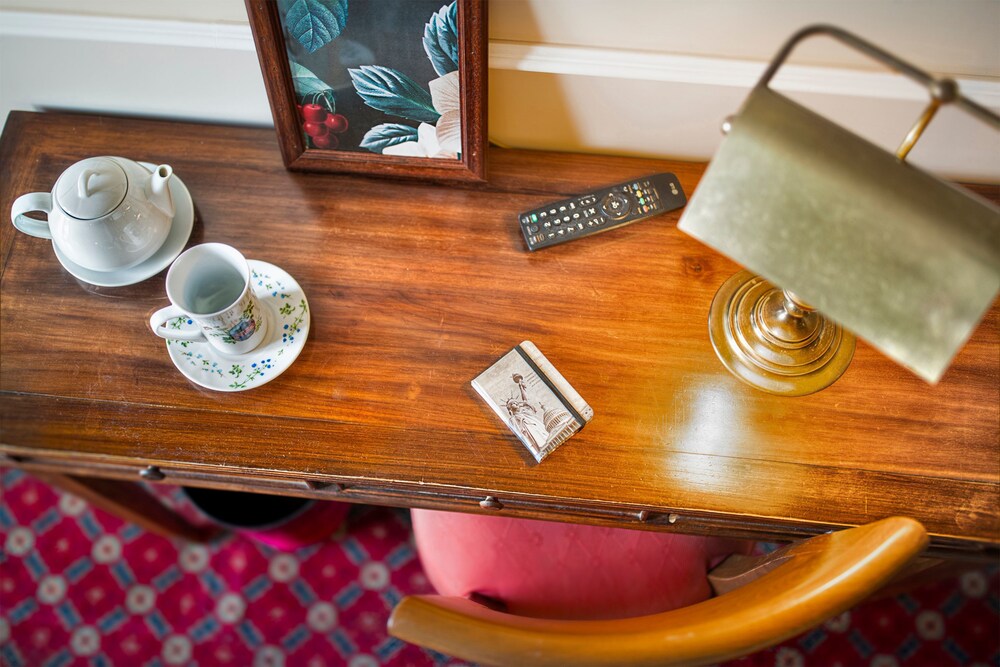 

Brindisi - Roma - Colony Hotel