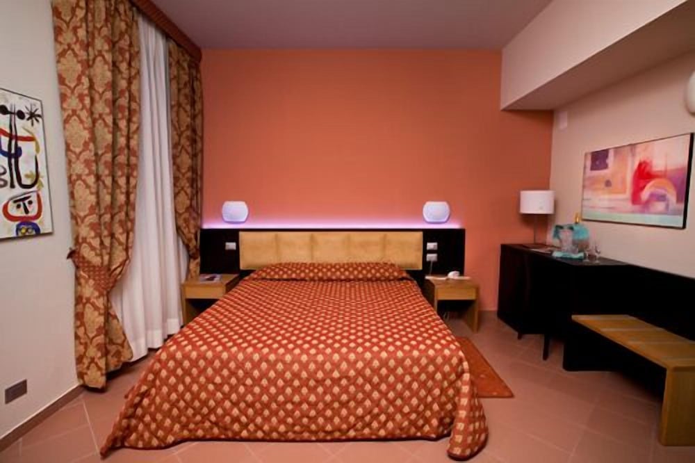 

Milano - Valderice - Albergo Vittoria