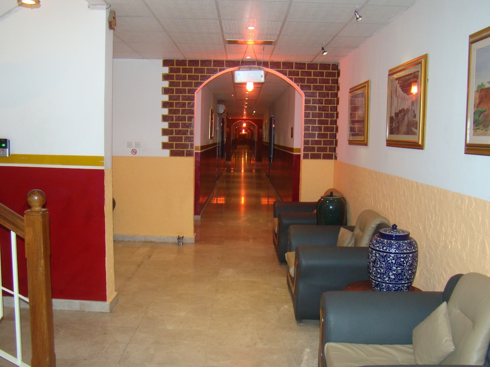 

Bologna - Sohar - Atlas Hotel Apartments