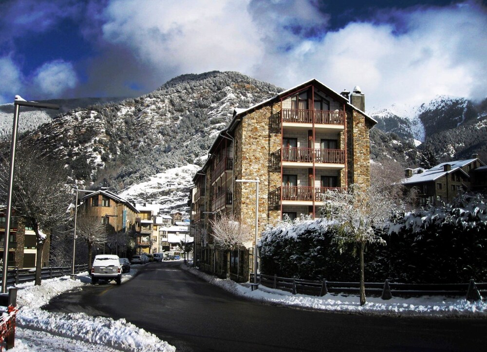 

Napoli - Vallnord, Andorra - Hotel La Planada