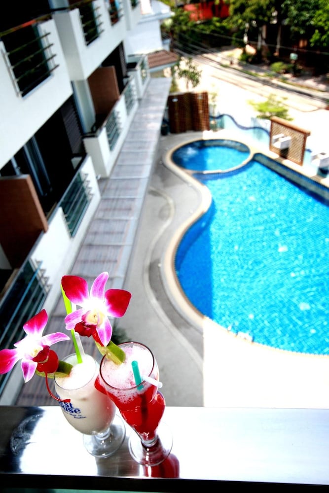 

Venezia - Bangrak Beach - Koh Samui - First Residence Hotel