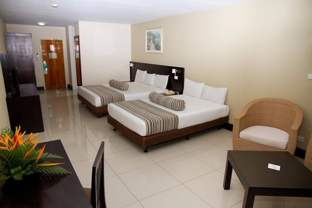 

Milano - Lautoka - Tanoa Waterfront Hotel