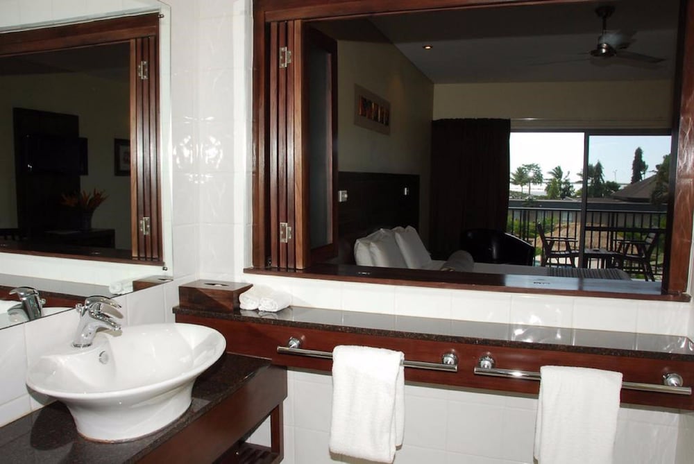 

Roma - Lautoka - Tanoa Waterfront Hotel