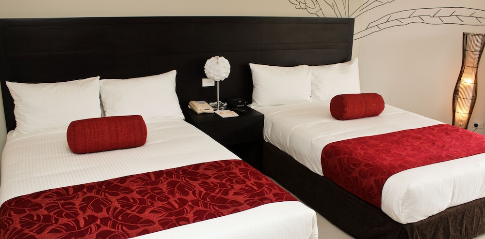 

Napoli - Lautoka - Tanoa Waterfront Hotel