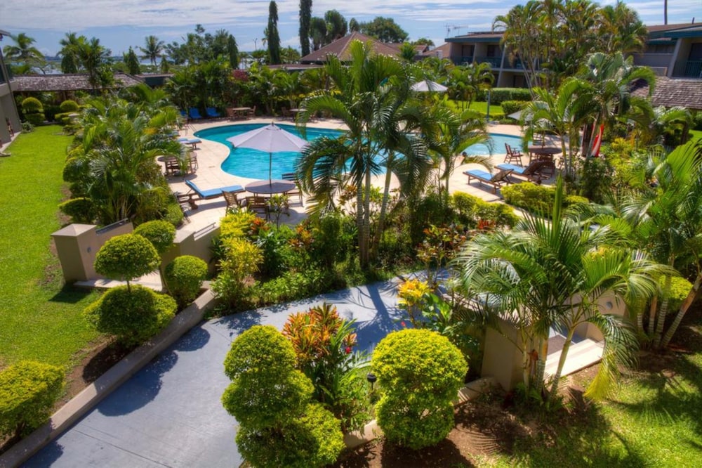 

Bologna - Lautoka - Tanoa Waterfront Hotel