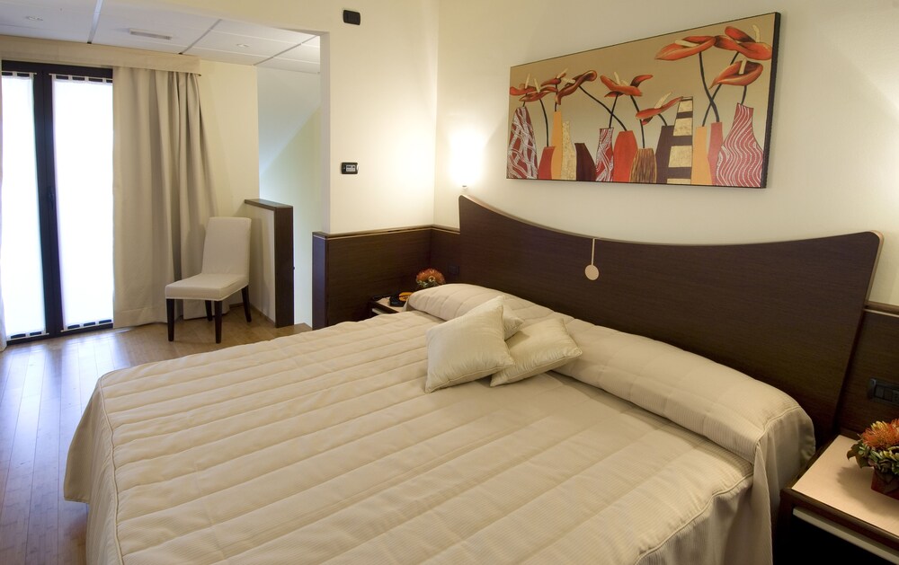 

Catania - Gorgonzola - AS Hotel Cambiago
