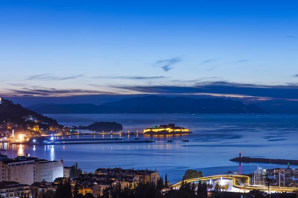 

Milano - Kusadasi - Demir Suit Hotel