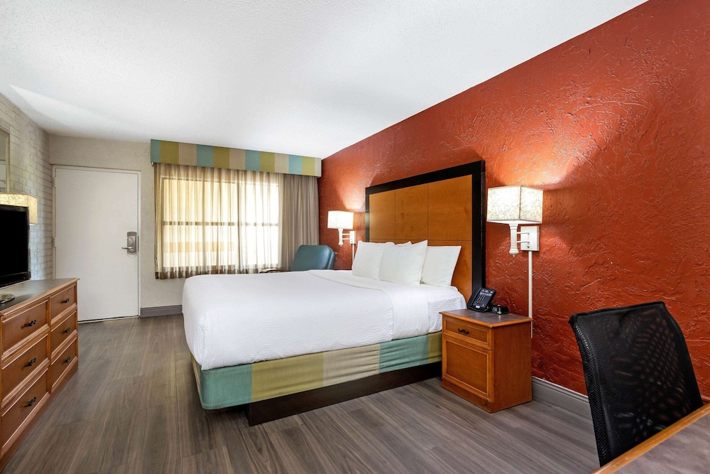 

Torino - Tampa - La Quinta Inn By Wyndham Tampa Bay Airport