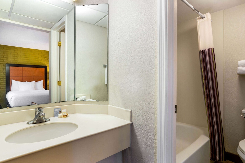 

Milano - Tampa - La Quinta Inn By Wyndham Tampa Bay Airport