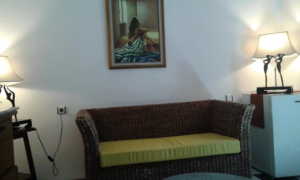 

Roma - Gundogan - Ece Hotel Bodrum