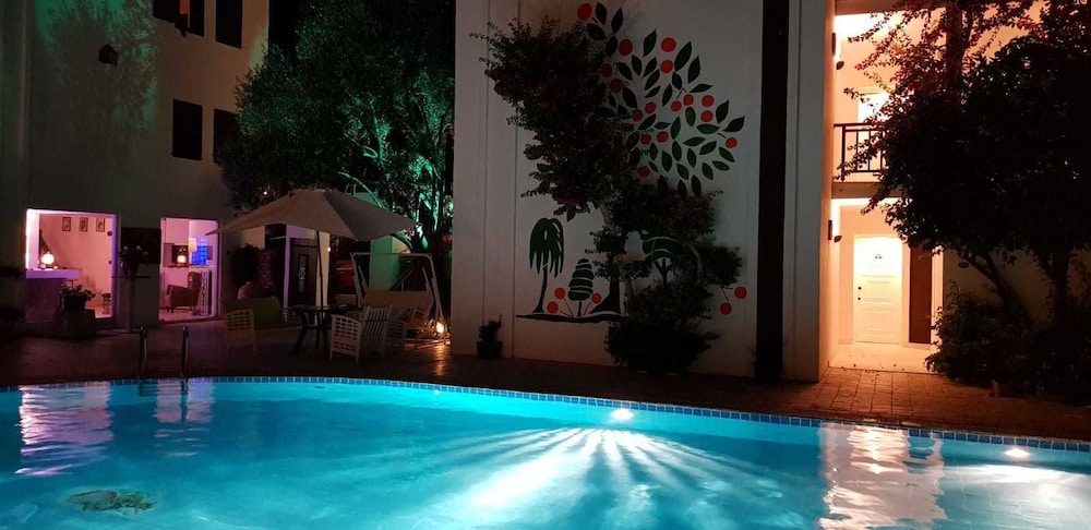 

Roma - Gundogan - Ece Hotel Bodrum