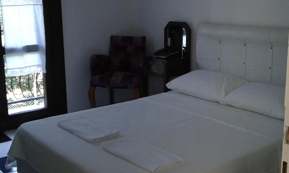 

Milano - Gundogan - ece "vegan"hotel Bodrum