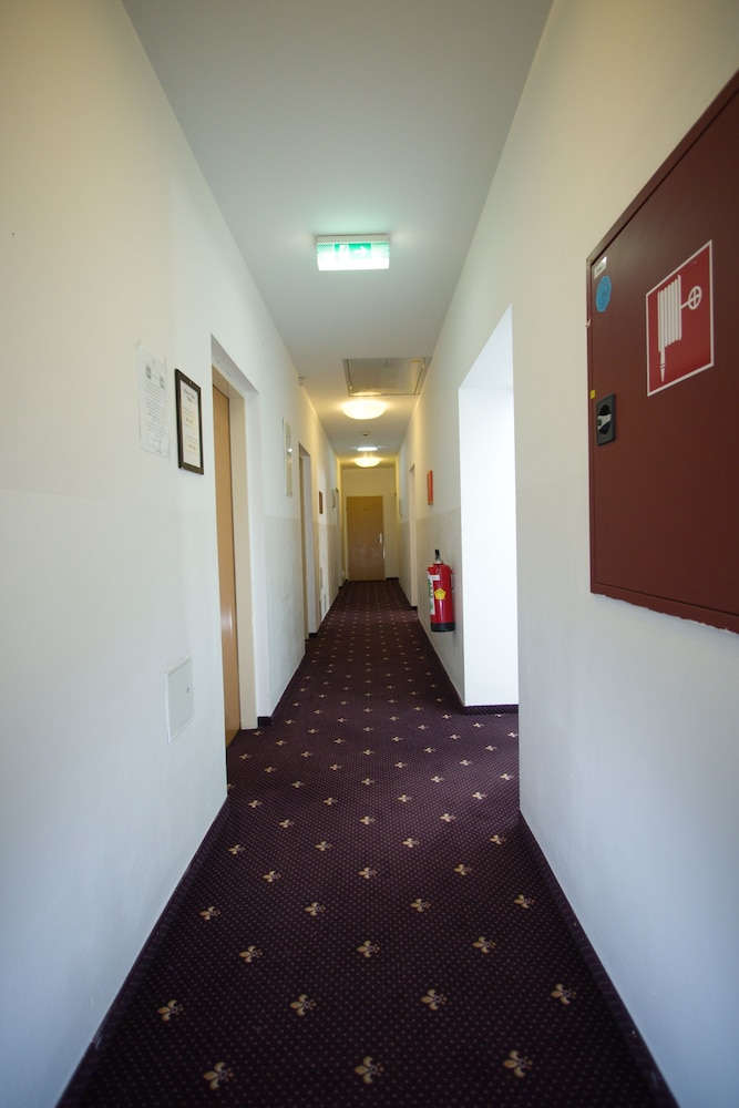 

Genova - Vienna - Hotel City Residence