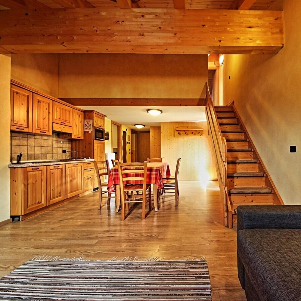

Napoli - Valtellina, Montagna Italia - Chalet Stelle Di Neve