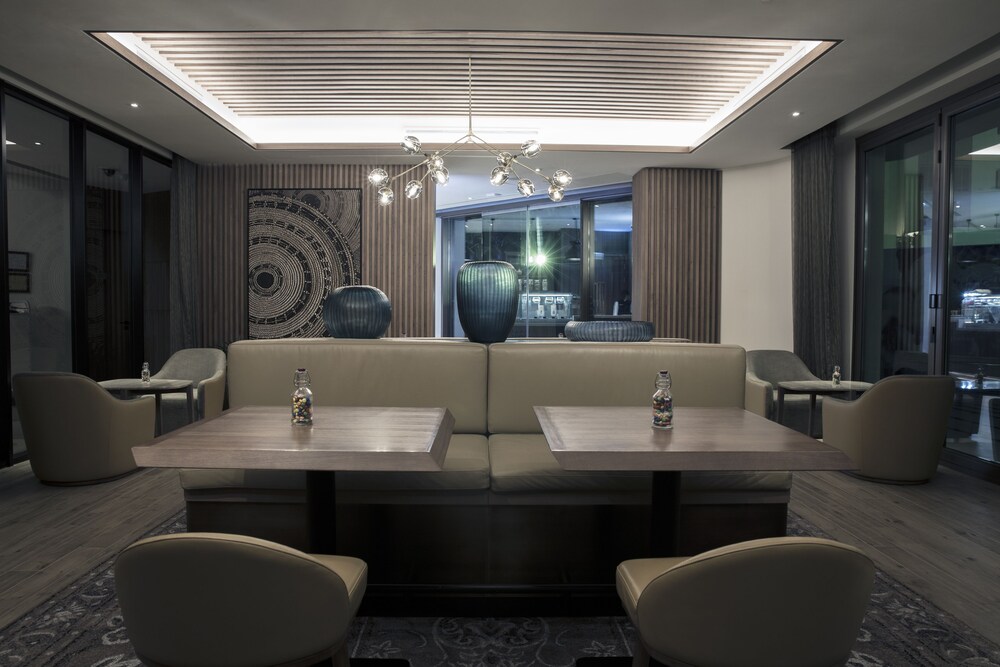 

Bologna - Mawāliḩ - Mysk Al Mouj Hotel