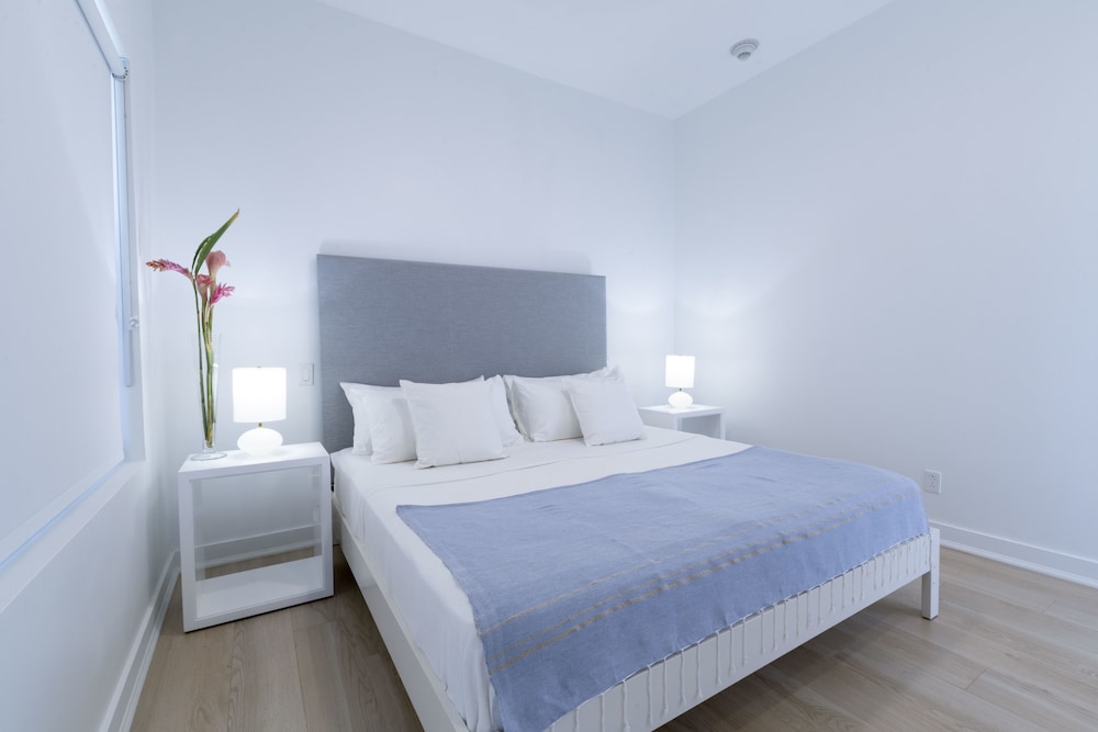 

Milano - Holetown - Mullins Grove Luxury Apartments