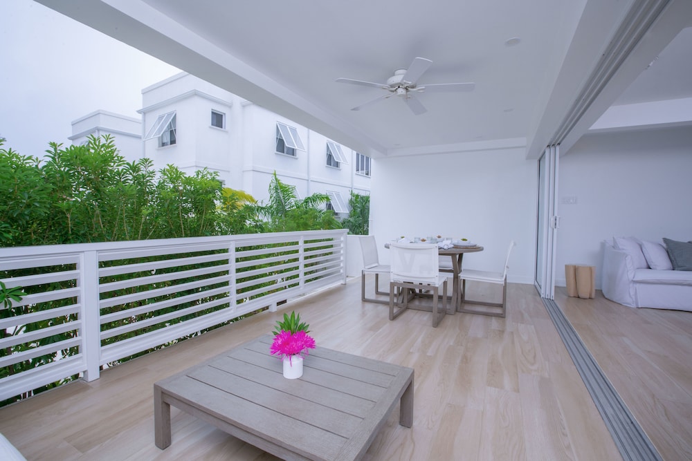 

Venezia - Durants - Mullins Grove Luxury Apartments