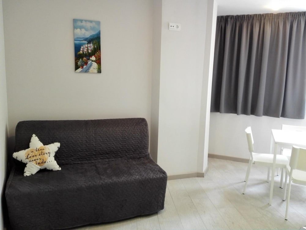 

Milano - Sant Pol de Mar - Apartamentos Comfort Calella