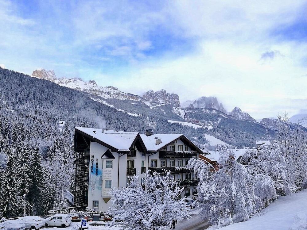 

Bari - Vigo di Fassa - Hotel Fanes Suite & Spa