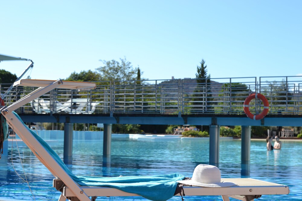 

Milano - Castiglione della Pescaia - Camping Village Rocchette