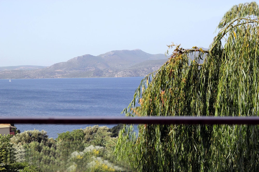 

Milano - Lefkada - Christianna studios