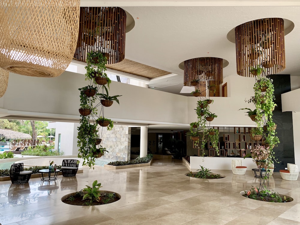 

Venezia - Sámara - Azura Beach Resort - All Inclusive - Adults Only