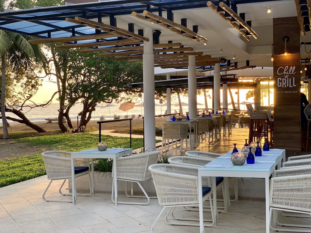

Bari - Carrillo - Azura Beach Resort - All Inclusive - Adults Only