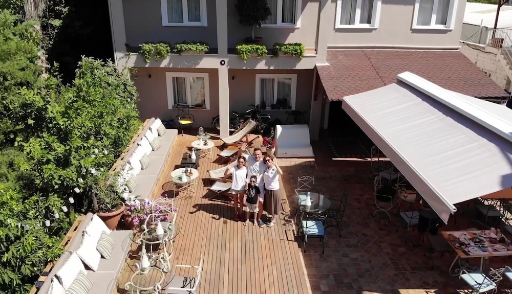 

Milano - Göcek - A&B Home Hotel