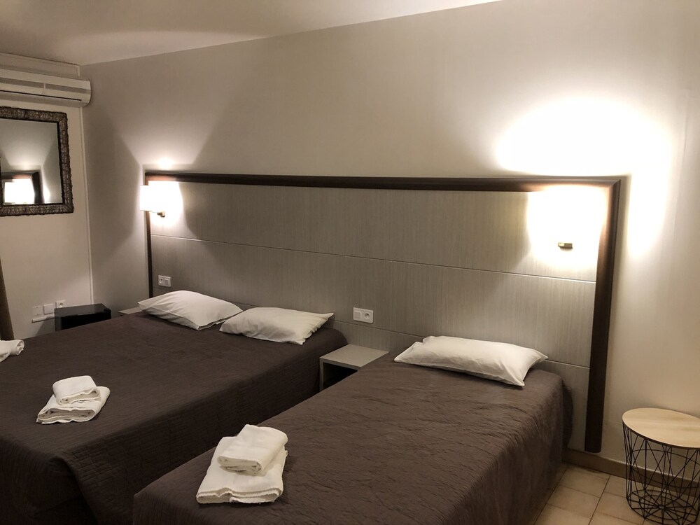 

Napoli - Porto - Hotel et Résidence Cala di sole