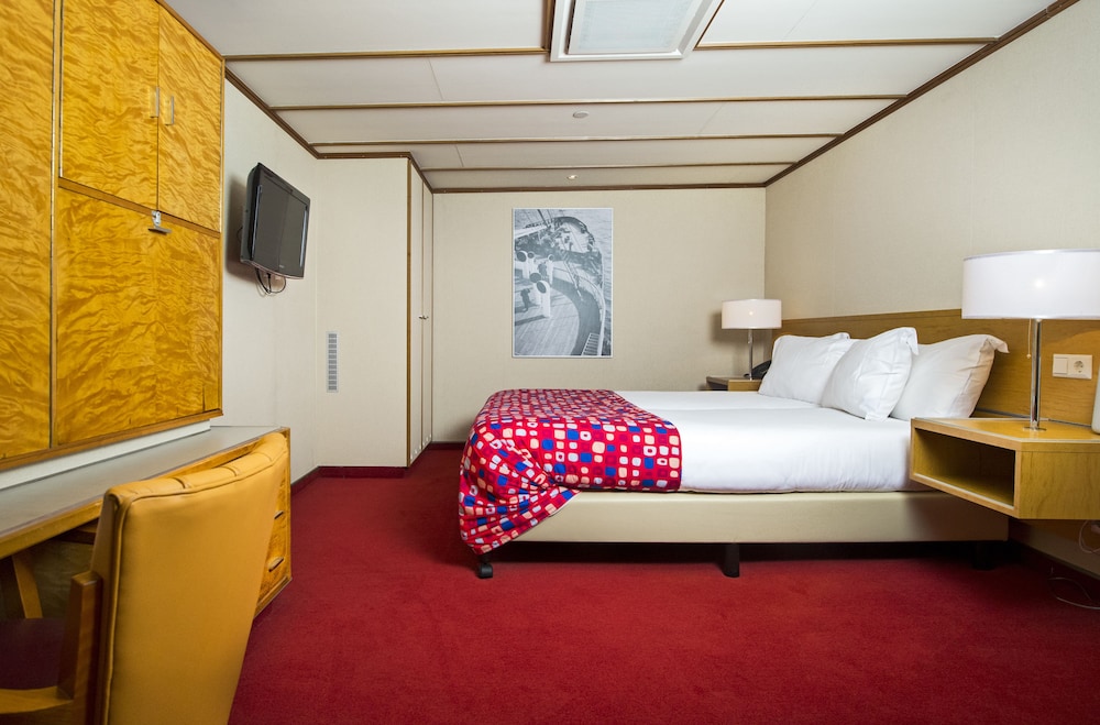 

Milano - Rotterdam - ss Rotterdam Hotel & Restaurants