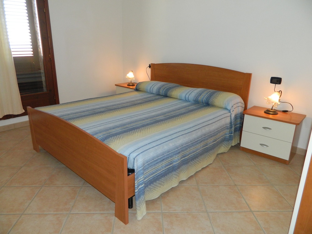 

Milano - Villaputzu - Le Residenze di Porto Corallo