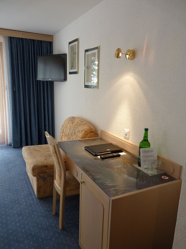 

Bologna - Saas-Fee - Hotel Kristall-Saphir Superior