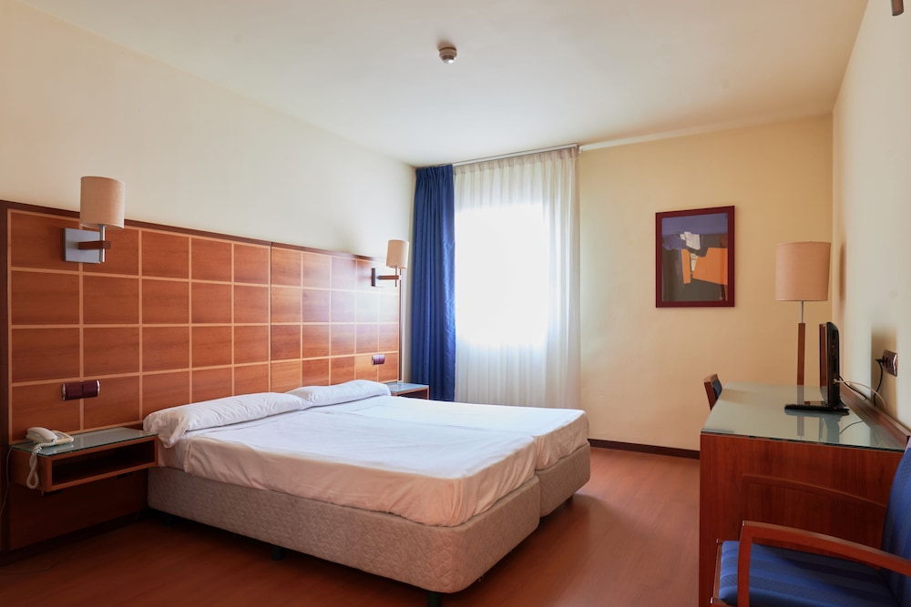 

Napoli - Calafell - Ramblas Vendrell