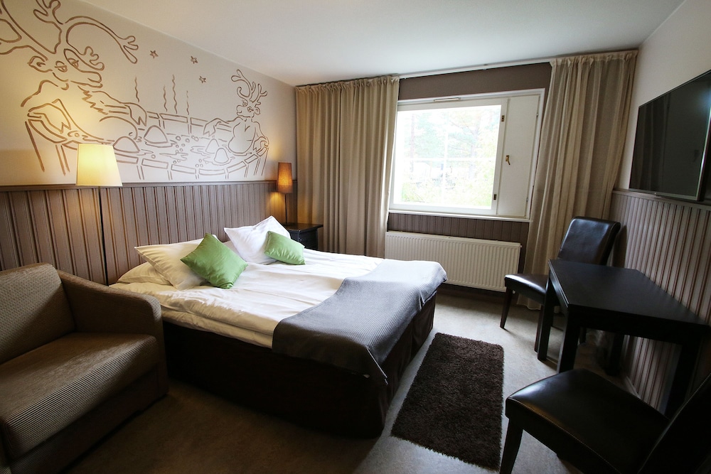 

Genova - Levi - Hotel Hullu Poro