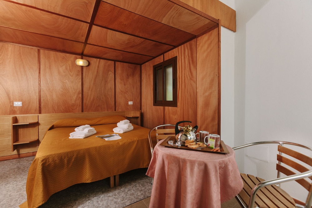 

Ancona - Alghero - Torre del Porticciolo Camping Village Glamping